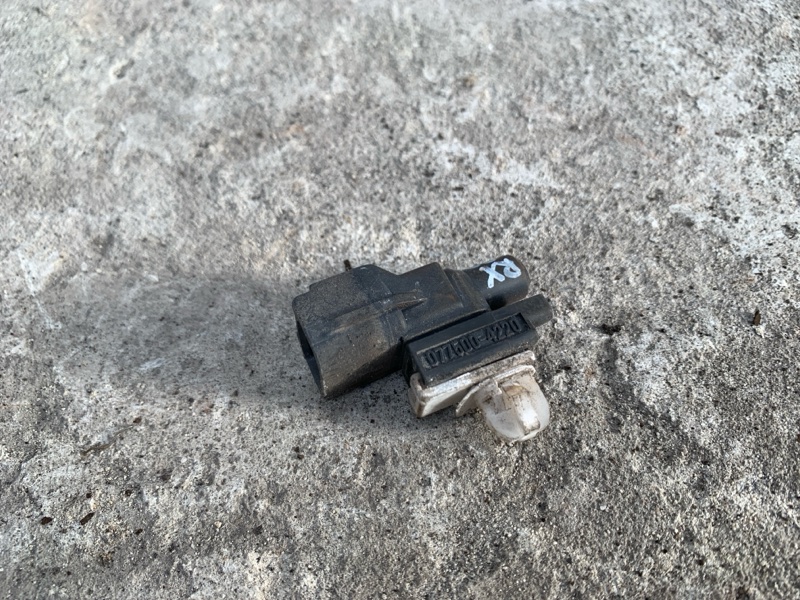 Датчик температуры наружного воздуха LEXUS RX300 98-03 3.0 1MZFE