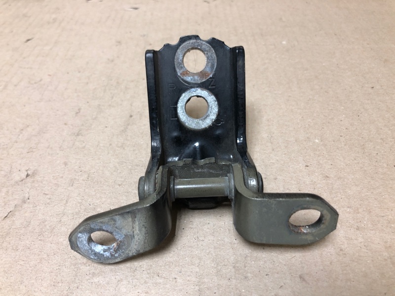 Петля двери нижняя задняя левая ALTIMA L32 07-12 2012 Седан 2.5 QR25DE