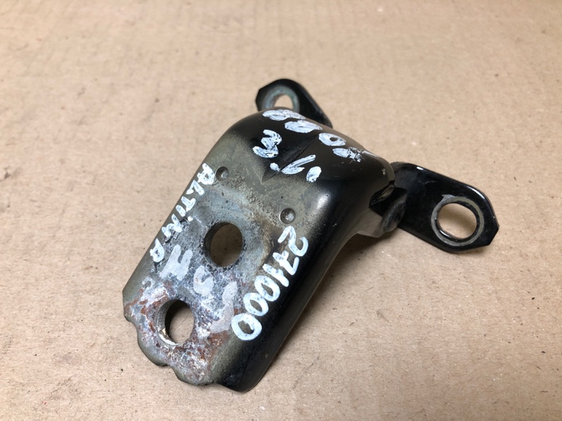 Петля двери нижняя задняя левая NISSAN ALTIMA L32 07-12 Седан 2.5 QR25DE