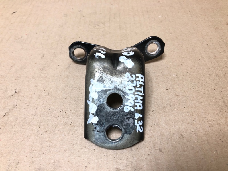 Петля двери верхняя передняя левая NISSAN ALTIMA L32 07-12 2012 Седан 2.5 QR25DE 80401-ZX60A Б/У