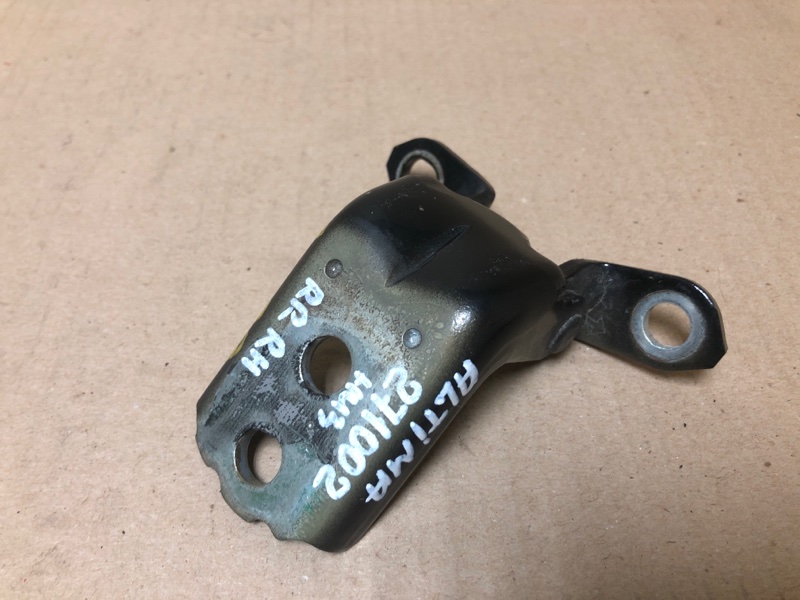 Петля двери нижняя задняя правая NISSAN ALTIMA L32 07-12 Седан 2.5 QR25DE