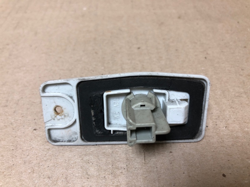 Подсветка номера ALTIMA L32 07-12 2012 Седан 2.5 QR25DE