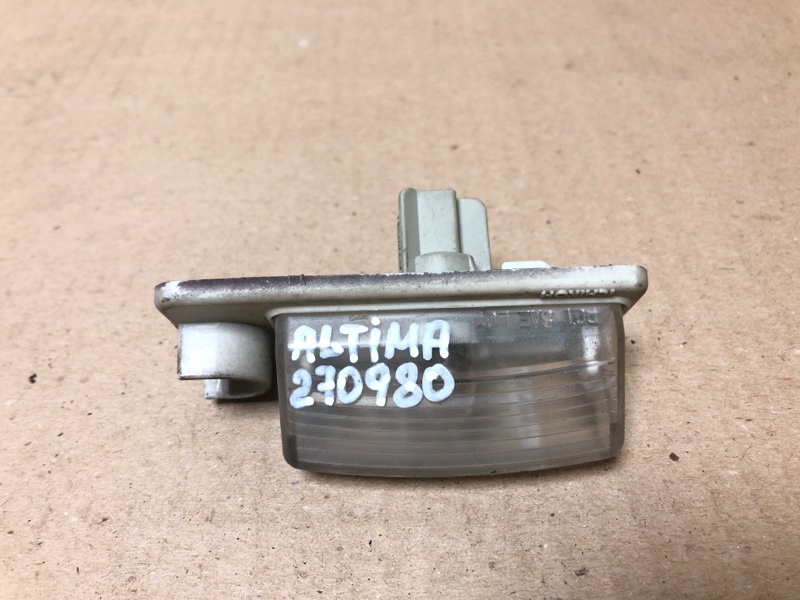 Подсветка номера NISSAN ALTIMA L32 07-12 Седан 2.5 QR25DE