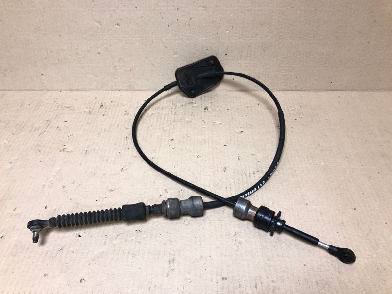 Запчасть трос переключения акпп NISSAN ALTIMA L32 07-12 2012 Седан 2.5 QR25DE 34935-JA00B Б/У Трос переключения АКПП NISSAN ALTIMA L32 07-12 2012 Седан 2.5 QR25DE 34935-JA00B Б/У