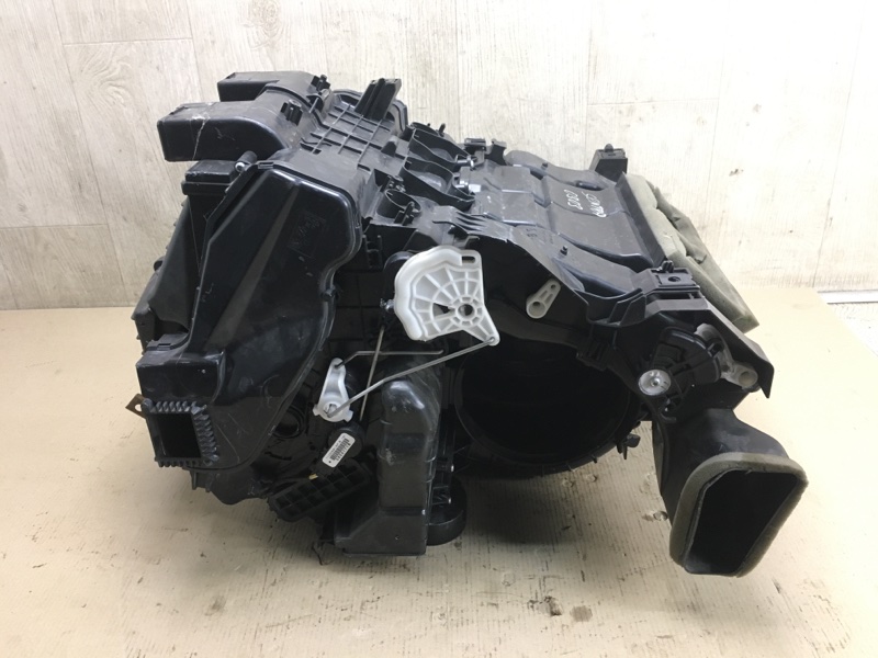 Корпус печки SENTRA B17 12-21 2017 B17 1.8 MRA8DE