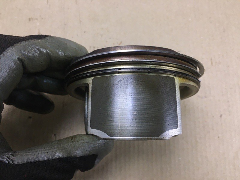 Поршень CAMRY 40 06-11 2GR