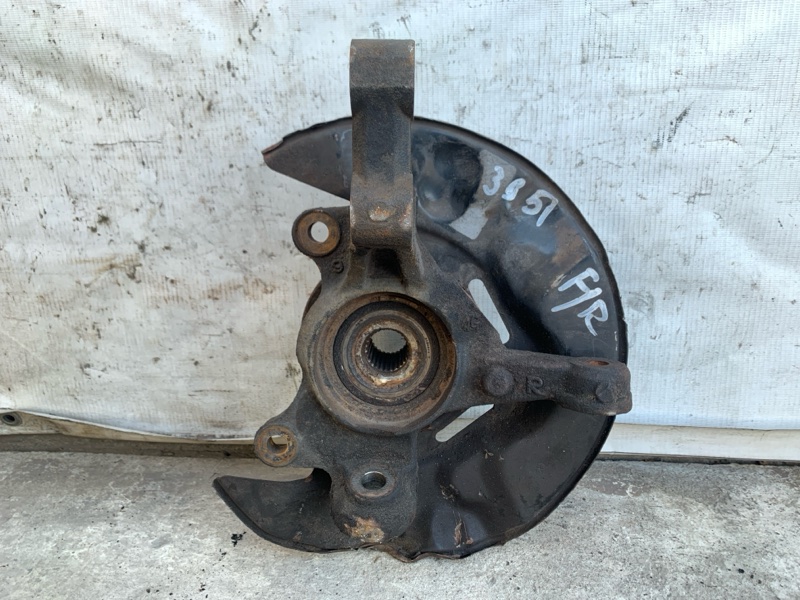 Запчасть кулак поворотный правый TOYOTA COROLLA 120 00-07 2004 ZZE130L 1.8L 1ZZ-FE 43211-19015 Б/У Кулак поворотный правый TOYOTA COROLLA 120 00-07 2004 ZZE130L 1.8L 1ZZ-FE 43211-19015 Б/У