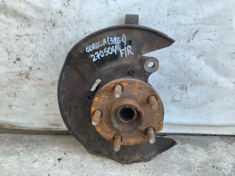 Кулак поворотный правый TOYOTA COROLLA 120 00-07 ZZE130L 1.8L 1ZZ-FE Кулак поворотный правый TOYOTA COROLLA 120 00-07 ZZE130L 1.8L 1ZZ-FE