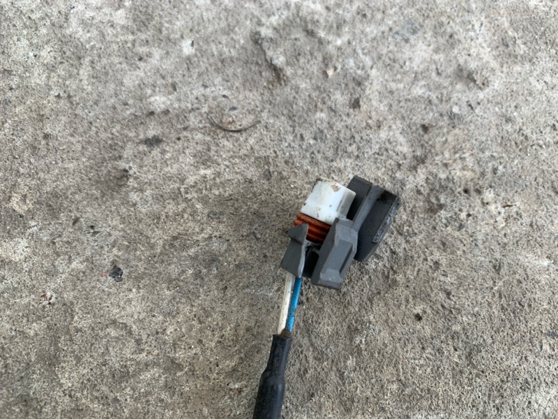 Датчик ABS задний правый SENTRA B17 12-21 2013 1.8 MRA8DE