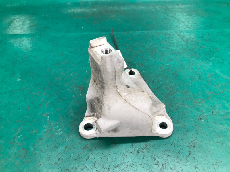 Кронштейн двигателя передний RDX 12-19 2015 Внедорожник 3.5