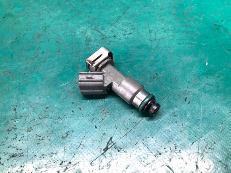 Форсунка топливная ACURA RDX 12-19 2015 Внедорожник 3.5 16450-R70-A01 Б/У