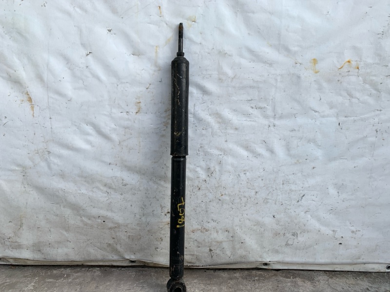 Амортизатор задний SIENNA 03-10 2006 3.5 2GR-FE