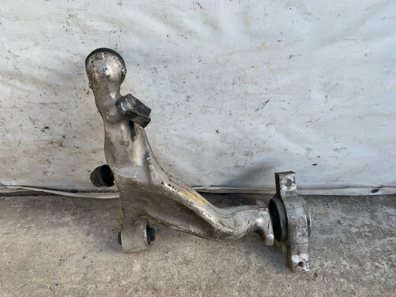 Рычаг передней подвески нижний правый M35/M45 04-10 2006 3.5 VQ35DE