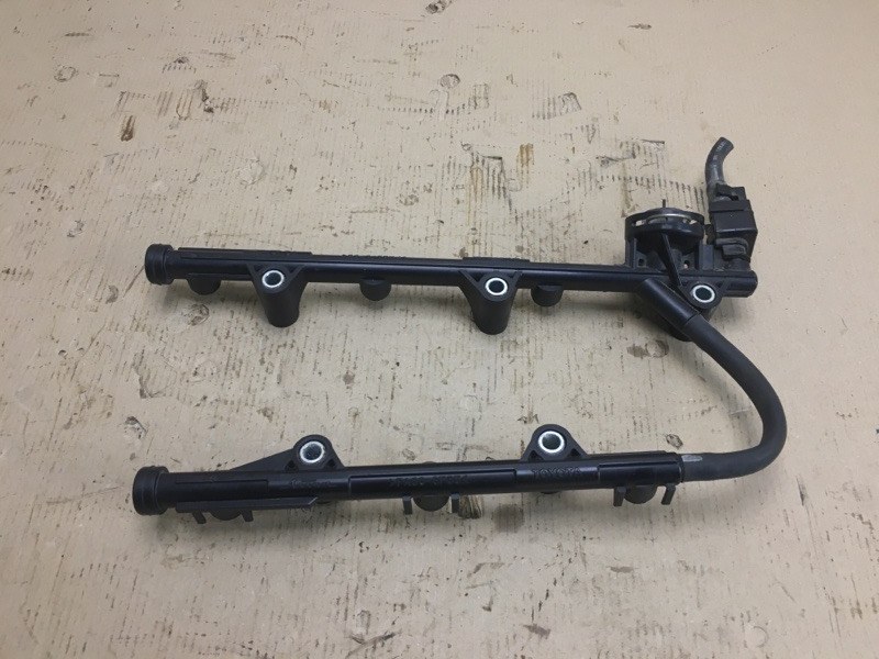 Топливная рейка CAMRY 40 06-11 2GR