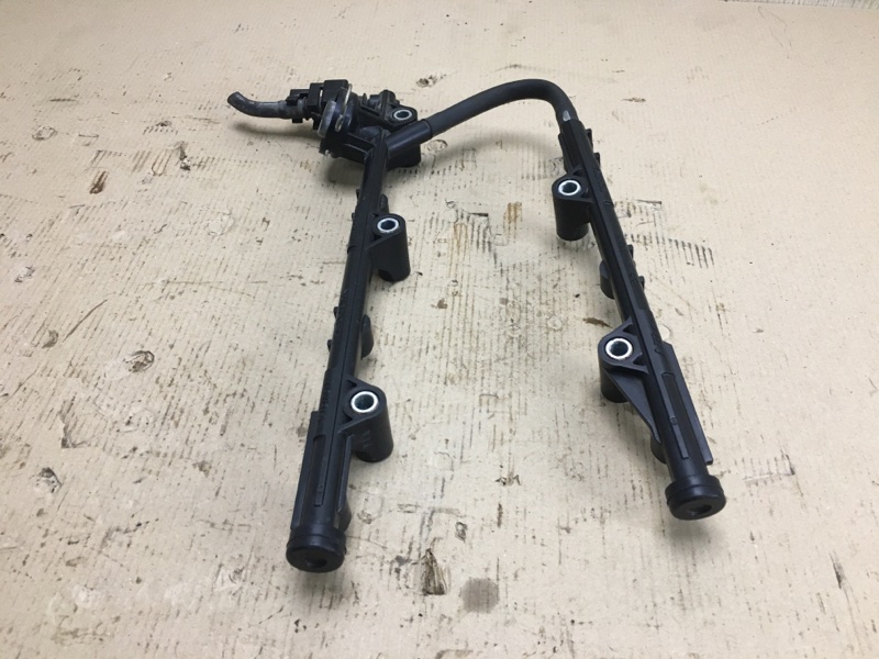 Топливная рейка TOYOTA CAMRY 40 06-11 2GR