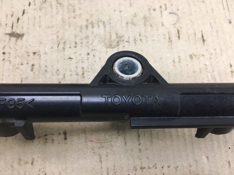 Топливная рейка CAMRY 40 06-11 2GR
