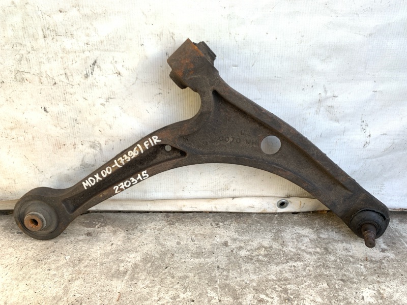 Рычаг передней подвески нижний правый ACURA MDX (YD1) 00-06 2002 3.5 51350-S3V-A03 Б/У