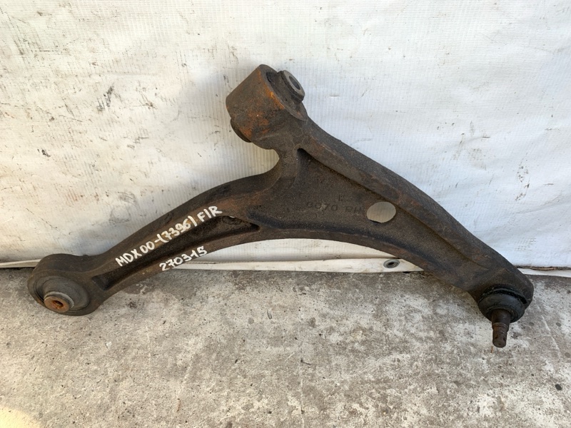 Рычаг передней подвески нижний правый MDX (YD1) 00-06 2002 3.5