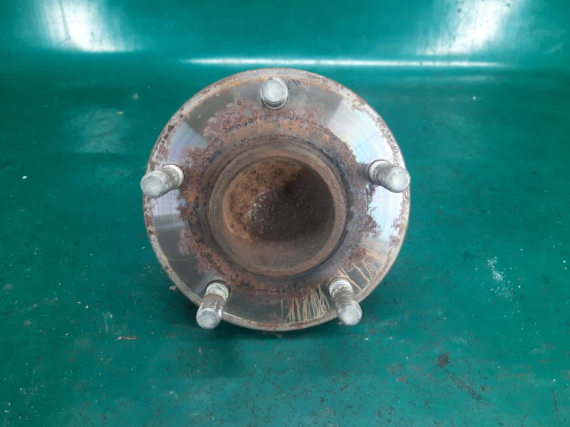 Запчасть ступица задняя левая MAZDA 3 BK 03-08 2006 SEDAN 2.3 L3 BP4K-26-15XC Б/У Ступица задняя левая MAZDA 3 BK 03-08 2006 SEDAN 2.3 L3 BP4K-26-15XC Б/У