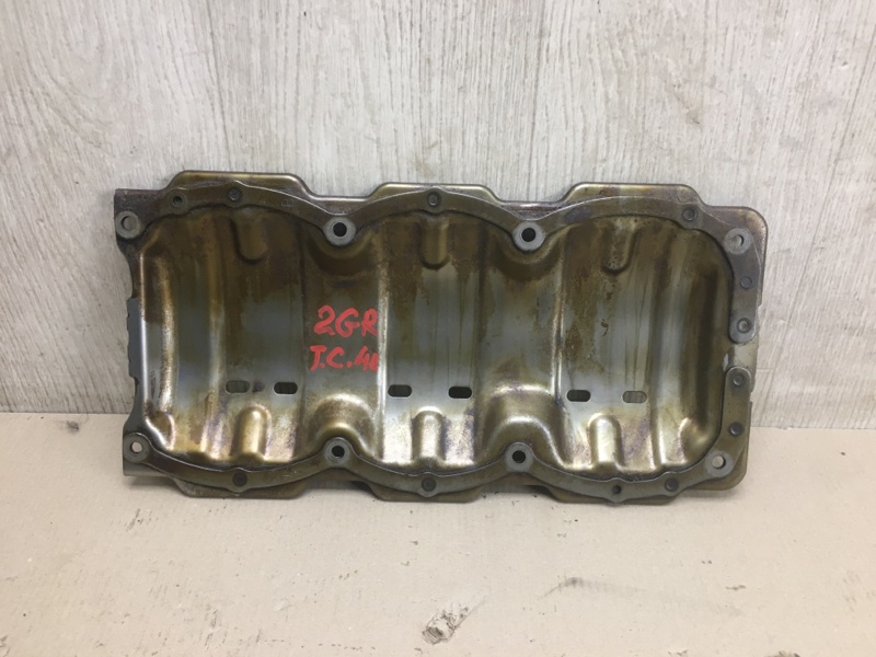 Крышка коленвала TOYOTA CAMRY 40 06-11 2GR 12121-31070 Б/У