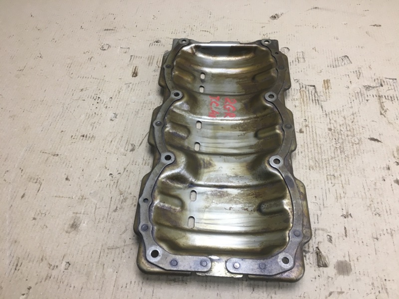 Крышка коленвала TOYOTA CAMRY 40 06-11 2GR