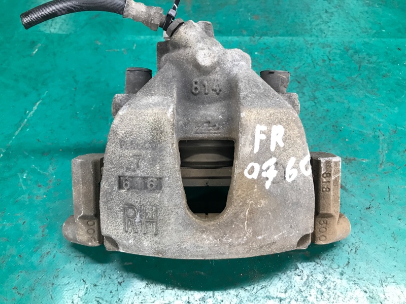 Суппорт тормозной передний правый MAZDA 3 BK 03-08 2006 SEDAN 2.3 L3 BPYK-33-61XA Б/У