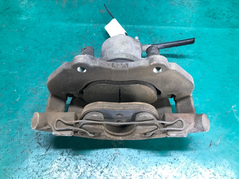 Суппорт тормозной передний правый 3 BK 03-08 2006 SEDAN 2.3 L3