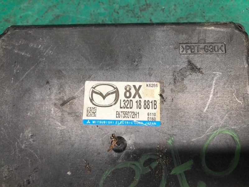 Блок управления двигателем MAZDA 3 BK 03-08 SEDAN 2.3 L3 Блок управления двигателем MAZDA 3 BK 03-08 SEDAN 2.3 L3