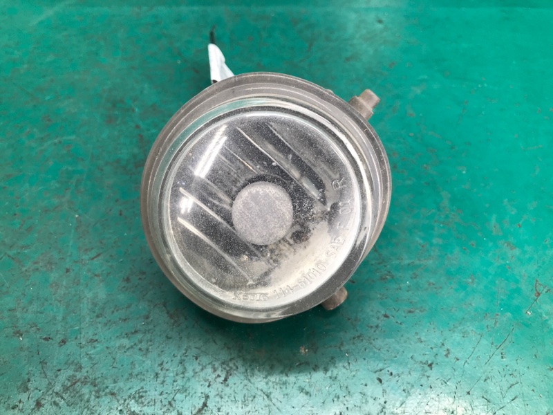 Противотуманная фара правая MAZDA 3 BK 03-08 2006 SEDAN 2.3 L3 BN8R-51-680B Б/У