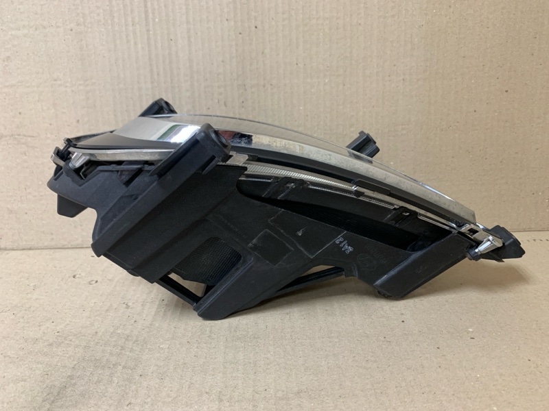 Противотуманная фара левая GRANDEUR HG 11-16 HG