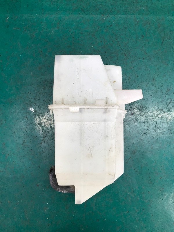 Бачок расширительный NISSAN NV200 USA 13- 2.0 MR20DE