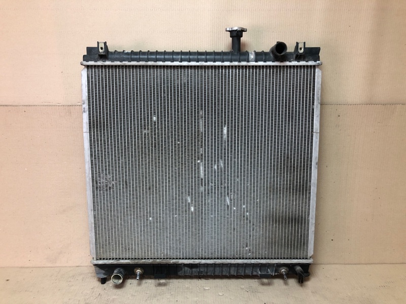 Радиатор основной NISSAN QX56 / TITAN / ARMADA 04-16 2008 VK56DE 21460-9FD1B Б/У