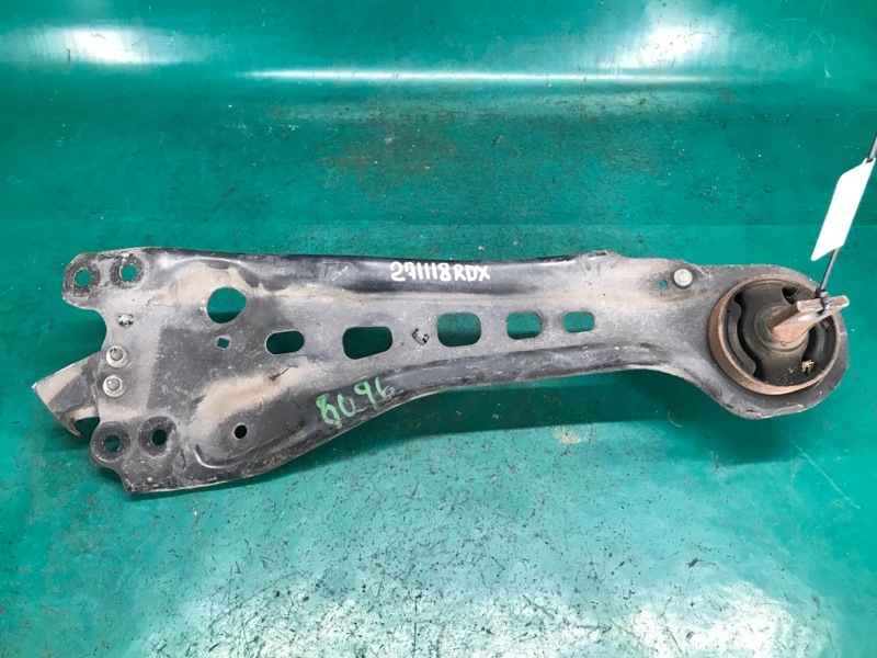 Запчасть рычаг задней подвески продольный задний левый ACURA RDX 12-19 2015 Внедорожник 3.5 52372-STK-A00 Б/У Рычаг задней подвески продольный задний левый ACURA RDX 12-19 2015 Внедорожник 3.5 52372-STK-A00 Б/У
