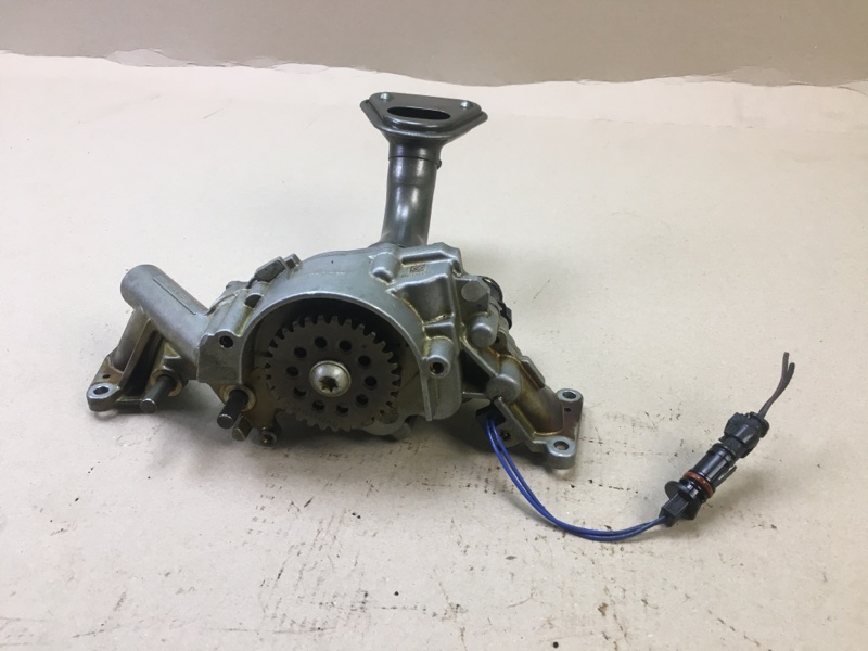 Масляный насос JEEP CHEROKEE 14- 2014 KL 3.2 EHB 68252670AB Б/У