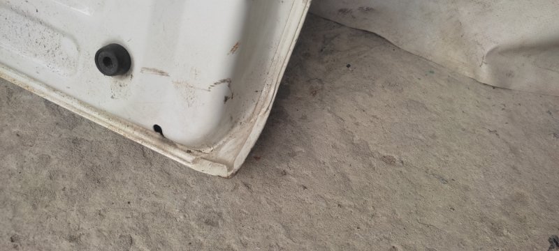 Дверь передняя правая RAV4 05-12 Дверь передняя правая RAV4 05-12