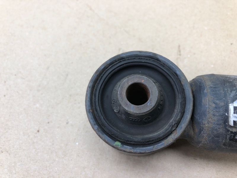 Амортизатор задний JETTA USA 10-17 2012 162 2.5 CBUA