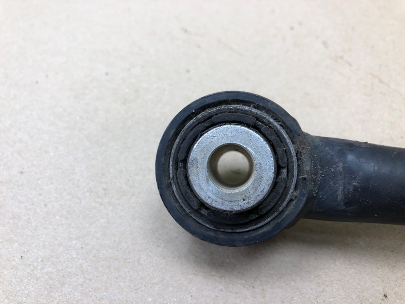 Тяга задней подвески JETTA USA 10-17 2012 162 2.5 CBUA