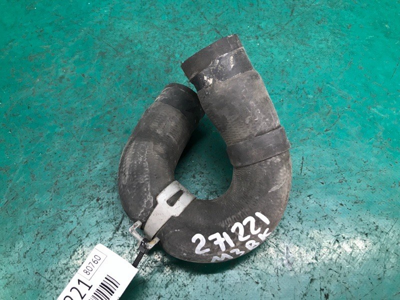 Патрубок системы охлаждения MAZDA 3 BK 03-08 2006 SEDAN 2.3 L3 Б/У