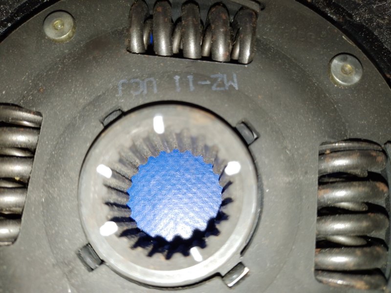 Диск сцепления MAZDA 323 BJ 98-2003