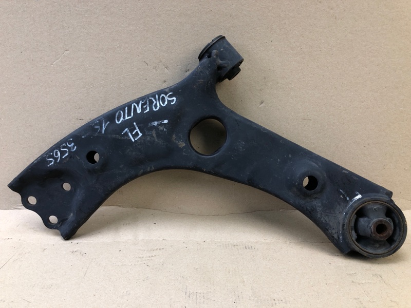 Рычаг передней подвески нижний левый KIA SORENTO UM 14- 2015 UM 2.4 G4KJ 54500-C6000 Б/У