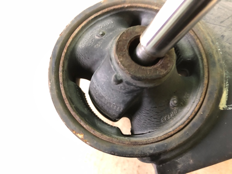 Рычаг передней подвески нижний левый SORENTO UM 14- 2015 UM 2.4 G4KJ