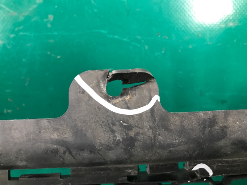 Решетка переднего бампера DODGE DURANGO 11- (WD) 3.6 ERB