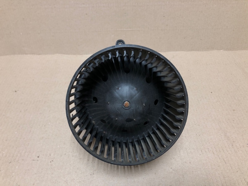 Моторчик печки QX56 / TITAN / ARMADA 04-16 2008 VK56DE