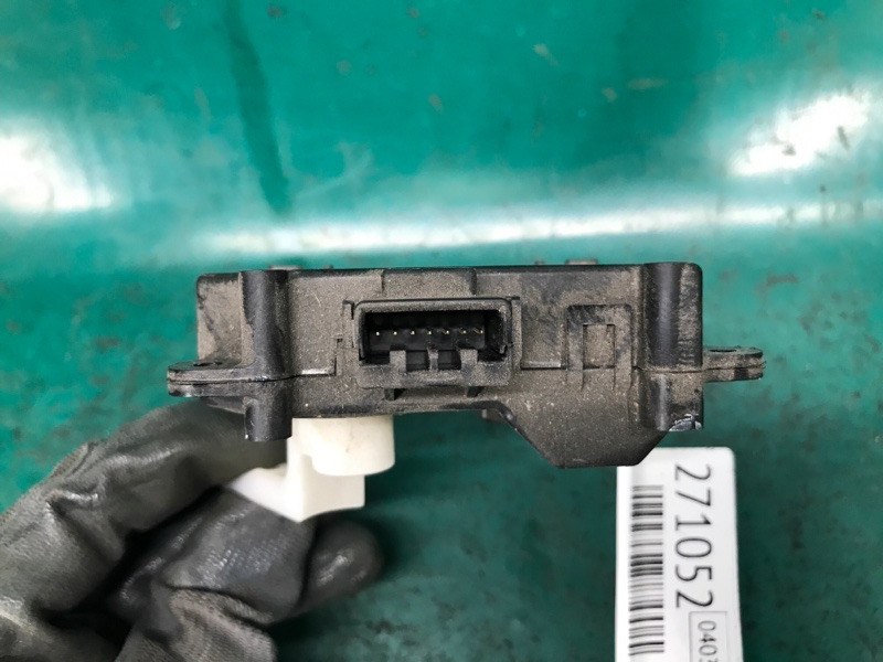Моторчик заслонки печки ACURA TLX 14-17 2.4 K24W7