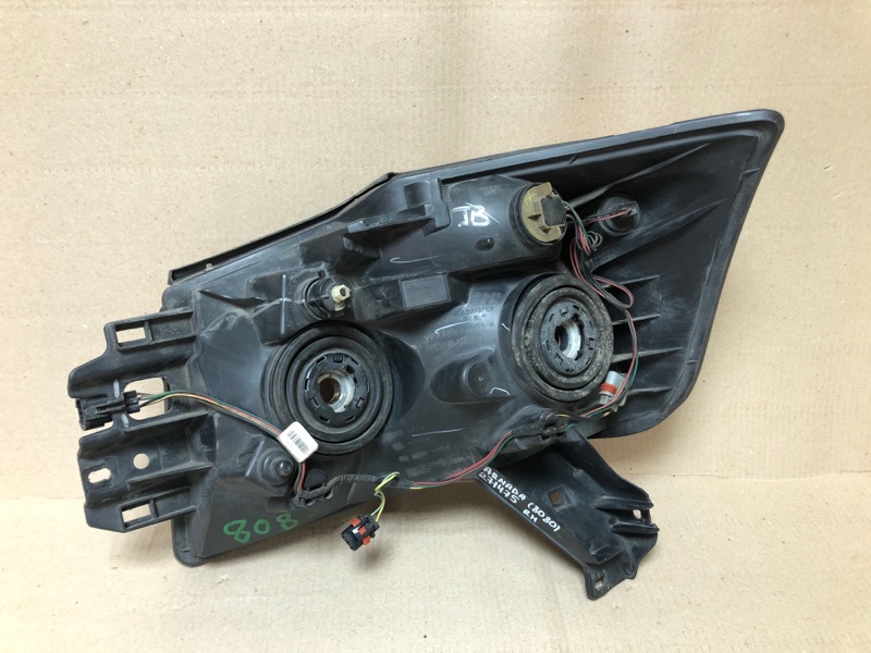 Фара передняя правая QX56 / TITAN / ARMADA 04-16 2008 VK56DE