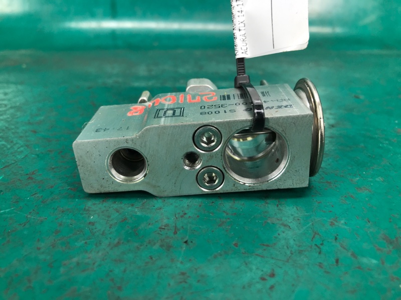 Клапан кондиционера TLX 14-17 2016 2.4 K24W7