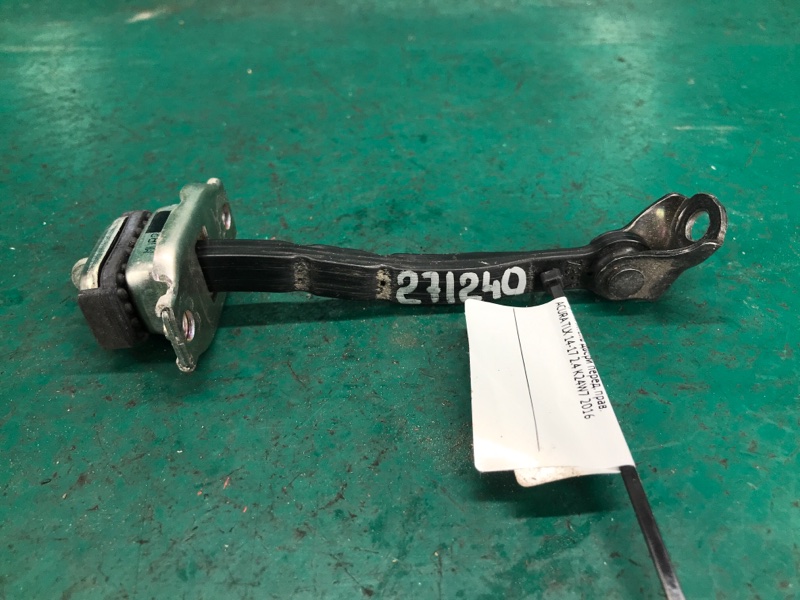 Ограничитель двери передний правый ACURA TLX 14-17 2016 2.4 K24W7 72340-TZ3-A01 Б/У
