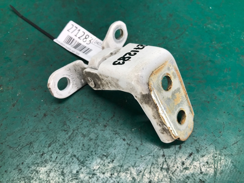 Петля двери нижняя задняя правая ACURA TLX 14-17 2.4 K24W7