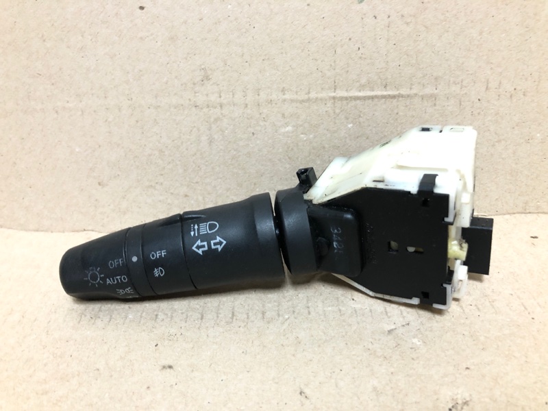 Подрулевой переключатель левый NISSAN QX56 / TITAN / ARMADA 04-16 2008 VK56DE 25540-CM31E Б/У