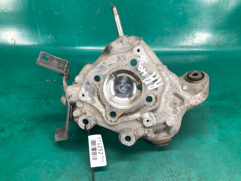 Цапфа задняя правая ACURA TLX 14-17 2016 2.4 K24W7 52210-TZ3-A11 Б/У